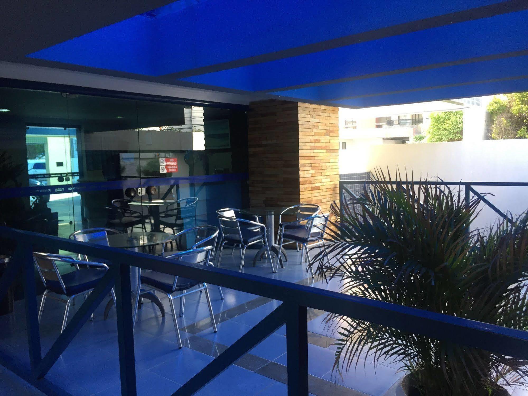 Studio Everest Flats Ρεσίφε Εξωτερικό φωτογραφία